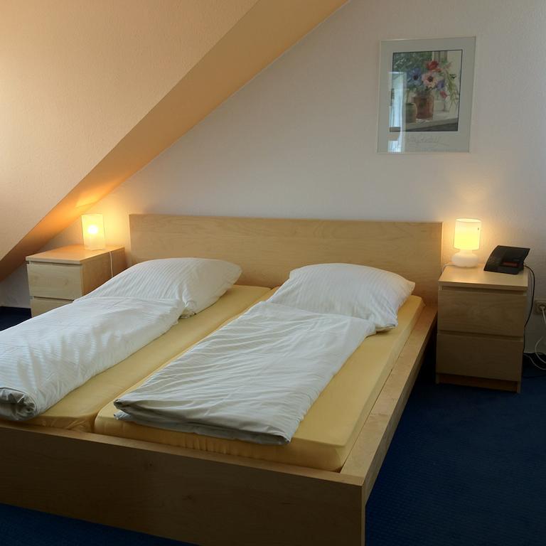Apartmenthaus Somborn Bochum Rom bilde